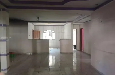 Casa para venda em vila velha, guaranhuns, 3 dormitórios, 2 suítes, 3 banheiros, 2 vagas
