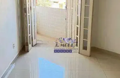 Embaré - 1 dormitório - todo reformado e modernizado - com armários planejados e vista livre