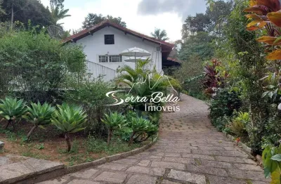 Casa com 3 dormitórios à venda, 174 m² por r$ 1.300.000,00 - albuquerque - teresópolis/rj