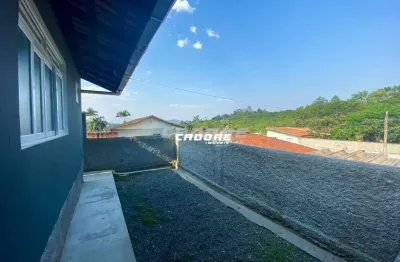 Casa com 2 quartos para alugar no Encano, Indaial 
