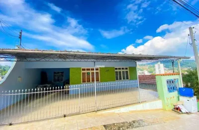 Ótima opção de investimento de casa para locação no garcia
