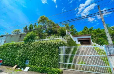Casa com 3 quartos à venda no Ponta Aguda, Blumenau 