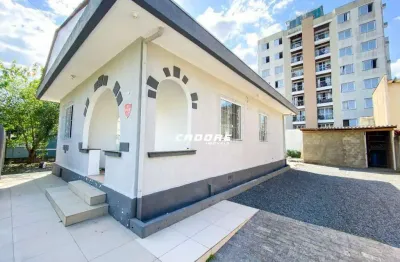 Casa para aluguel, 03 quartos, 06 vagas, garcia - blumenau/sc