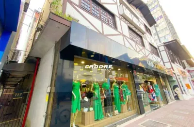 Sala comercial com ótima localização na região central| cadore imóveis