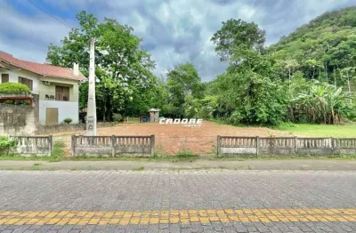 Terreno residencial e comercial localizado no bairro progresso.