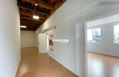 Sala comercial com 220mt2 no centro de blumenau i cadore imóveis.