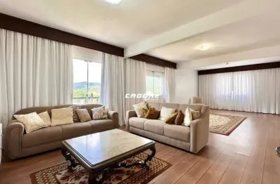 Se você busca um imóvel espaçoso, este apartamento é o lugar ideal para você.