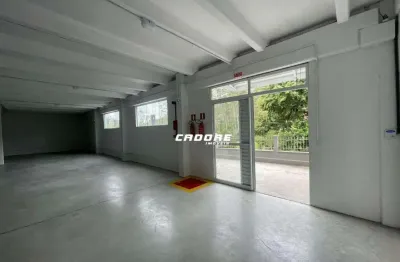 Excelente sala comercial com aproximadamente 137m2 para locação no bairro fortaleza i cadore imóveis