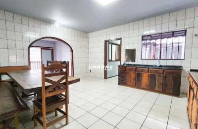 Excelente casa para locação no bairro velha central i cadore imóveis
