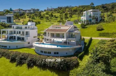 Luxo, conforto e exclusividade: residência de 7 suítes com piscina no iate clube em itapema i cadore imóveis