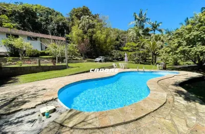 Chácara exclusiva no coração da ponta aguda i cadore imóveis