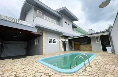 Excelente casa para locação – 250 m² com piscina no bairro garcia i cadore imóveis