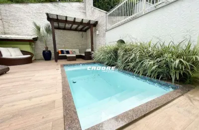 Lindo Sobrado com 3 pavimentos bem localizado no bairro Velha I Cadore Imóveis