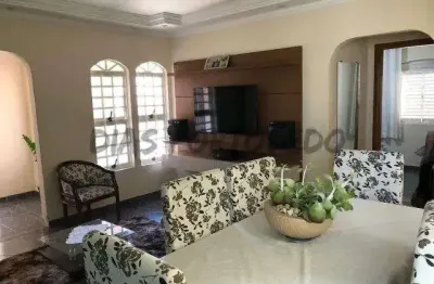 Casa com 3 quartos à venda no jardim ipaussurama, campinas , 140 m2 por r$ 490.000