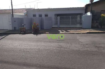 Casa para alugar, 176 m² por R$ 2.902,00/mês - Vila Bertini - Americana/SP