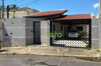 Casa com 3 dormitórios para alugar, 170 m² por R$ 3.636,84/mês - Chácara Rodrigues - Americana/SP