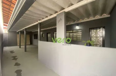 Casa com 1 dormitório para alugar, 55 m² por R$ 1.376,00/mês - Cariobinha - Americana/SP