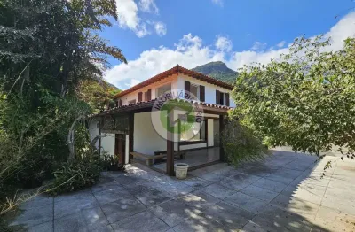 Casa linda em são conrado com 800 metros e vista para pedra bonita e pedra da gávea!