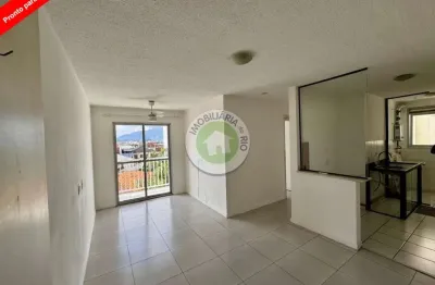 Apartamento à venda no Rio de Janeiro-RJ, Taquara: 2 quartos, 1 sala, 1 banheiro, 1 vaga, 52m². Aproveite!