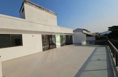 Cobertura linear / 4 suítes /  4 vagas de garagem / aceita pet/ recreio dos bandeirantes