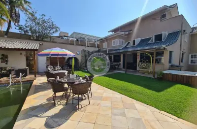 Casa de 5 quartos, área de lazer completa, no coração da barra da tijuca!!!!