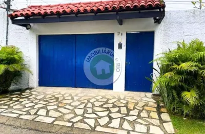 Imponente casa em condomínio de alto padrão em vargem grande, rio de janeiro - 4 quartos, 3 suítes, 2 salas, 6 banheiros, 3 vagas, 600m².