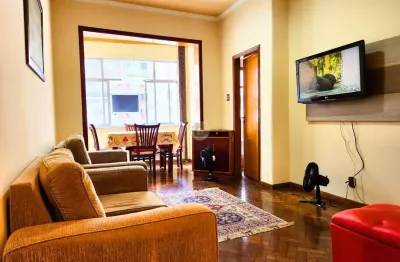 Apartamento à venda no leme, rio de janeiro-rj: 3 quartos, 1 sala, 2 banheiros, 89m² de área!