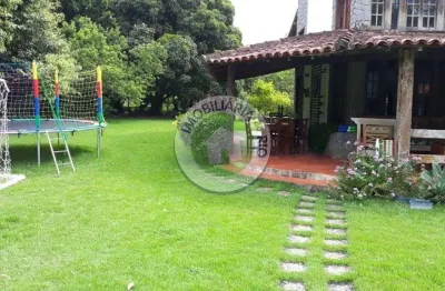 Luxuosa casa em condomínio na barra da tijuca, rio de janeiro-rj: 4 quartos, 2 suítes, 5 salas, 6 banheiros, 5 vagas e 583m² de área.