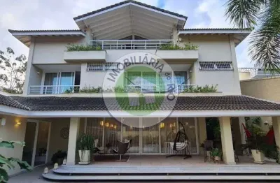 Casa de 1.200m², 4 suítes no condomínio novo leblon - barra da tijuca