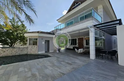 Casa de Luxo no Recreio dos Bandeirantes: 4 quartos, 4 suítes, 2 salas, 8 banheiros, 5 vagas e 350m² - Venda ou Locação - RJ
