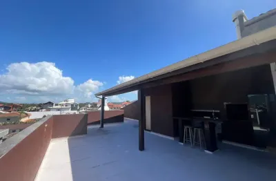 Cobertura com 250 metros qudrados na praia dos ingleses.