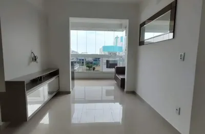 Apartamento duplex com escritura pública a 100 metros da praia dos ingleses.