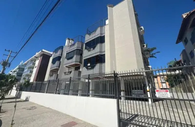 Apartamento com escritura publica, a venda a 100 metros da praia dos ingleses.