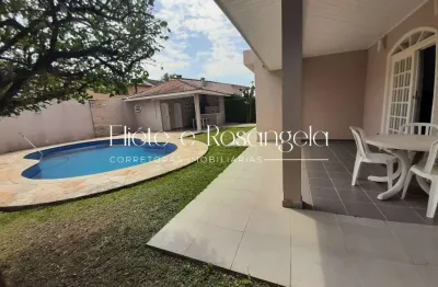 Oportunidade! sobrado com 280m²  no condomínio espl do sol- venda