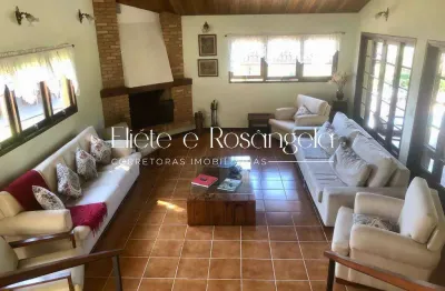 Casa a venda com terreno de 3.620m² na quinta das flores!!!