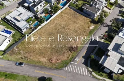 Terreno de esquina com 738,75m² para venda no colinas do paratehy- urbanova