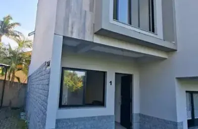 Casa com 2 quartos à venda na Avenida João Carlos Viale Dias, 744, Tarumã, Viamão