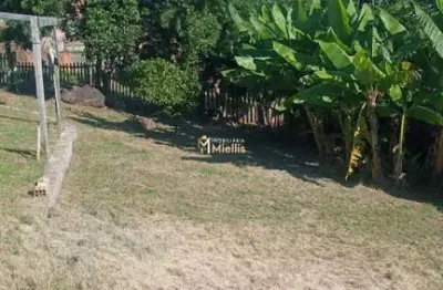 Terreno à venda na Rua Cipreste, 25, Fiuza, Viamão