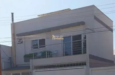 Sobrado aconchegante 03 dormitórios - jardim itu - porto alegre rs