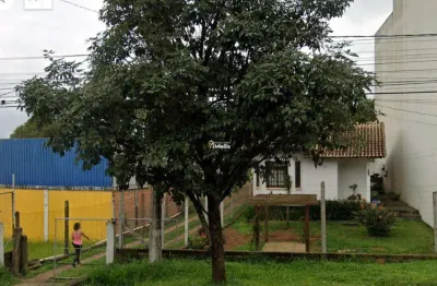 Casa terrea excelente localização! terreno plano para desfrutar em família!