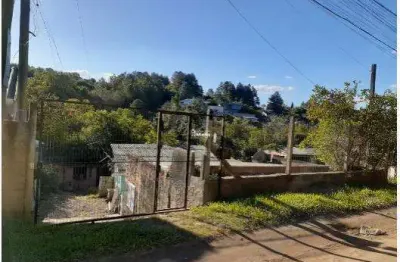 Ótimo terreno à uma quadra do lago tarumã em viamão