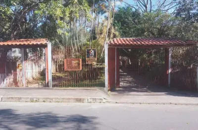 Casa à venda em viamão, bairro esmeralda, com terreno grande.