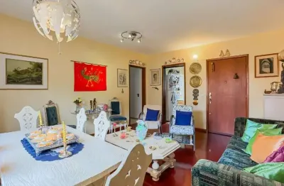 Apartamento com 3 quartos à venda na Avenida Cristóvão Colombo, 1118, Floresta, Porto Alegre