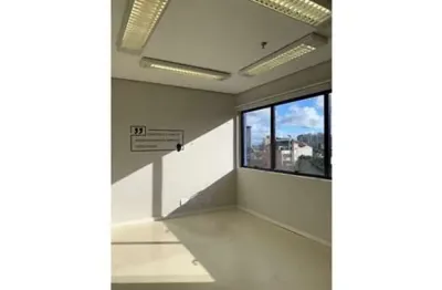 Sala para venda  no bairro menino deus em porto alegre