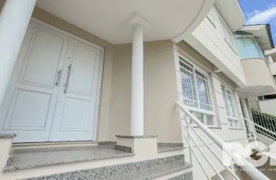 Casa para venda  no bairro chácara das pedras em porto alegre