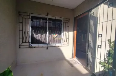 Casa com 2 quartos à venda na Rua dos Ipês Roxo, 46, Tarumã, Viamão