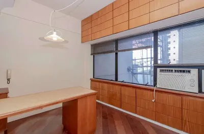 Ponto comercial à venda na Rua Vasco da Gama, 423, Rio Branco, Porto Alegre