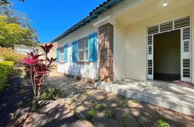 Casa com 3 quartos à venda na Rua Felipe Weinamnn, 58, Santa Tereza, Porto Alegre