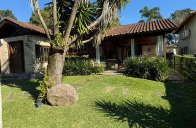 Linda casa em condomínio com churrasqueira e closet em vila elsa, viamão - venda