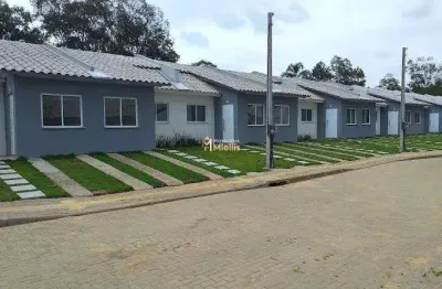 Casa com 2 quartos à venda na Rua Atalaia, 21, Tarumã, Viamão